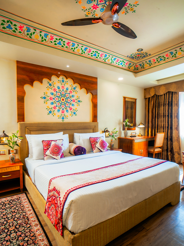 Royal Room 8