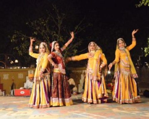 Ghoomar Dance: