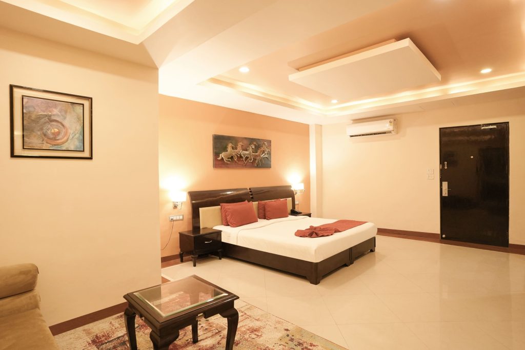 best hotel in jaipur for couples