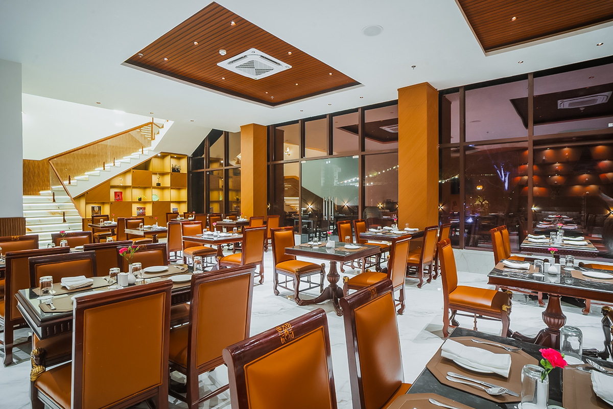 2 Multi-cuisine Restaurant - Cinnamon